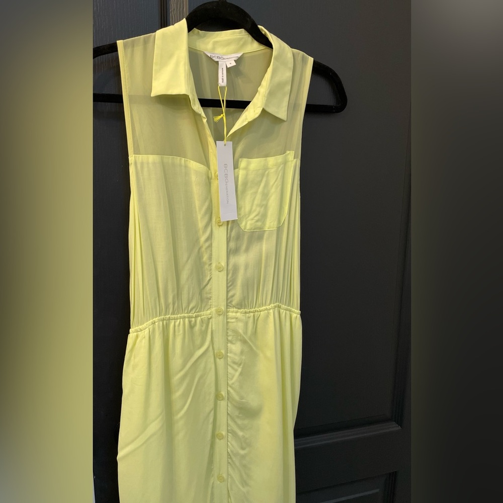 BNWT BCBG Yellow Maxi Dress. Size Small